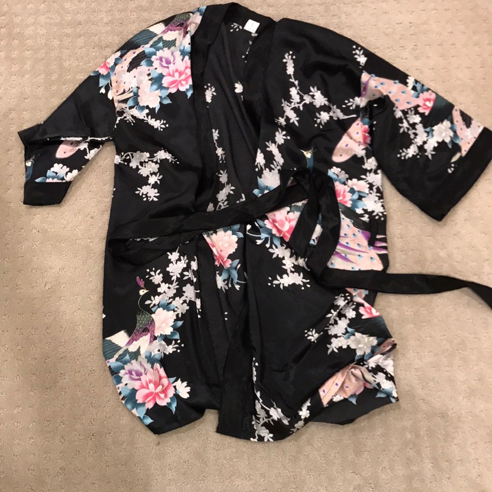 Silk floral kimono